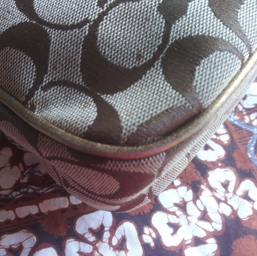Coach limited edition signature print shoulder bag - Picture 12 of 15